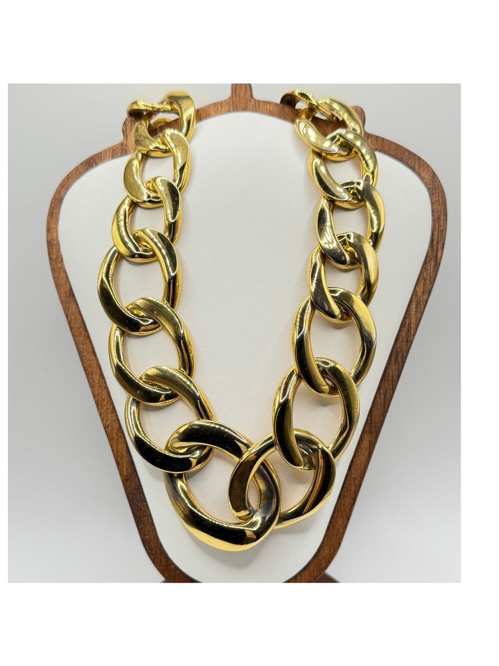Necklace – Polished Oval Links (8" Drop)